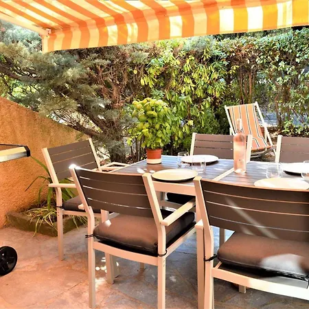 2p Climatise Avec Jardin Et Parking Pres De La - Fr-1-226b-223 Apartment *