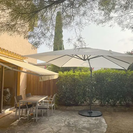 2p Climatise Avec Jardin Et Parking Pres De La - Fr-1-226b-223